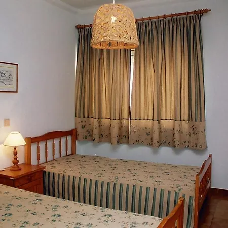 Columbia Turisticos Apartmanhotel