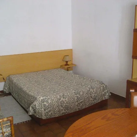 Columbia Turisticos Apartmanhotel 3*